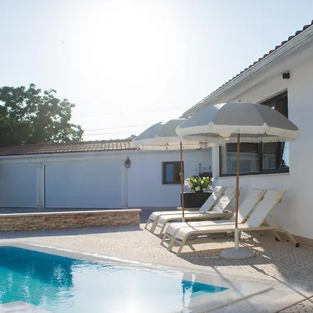 Casa Oliveira *